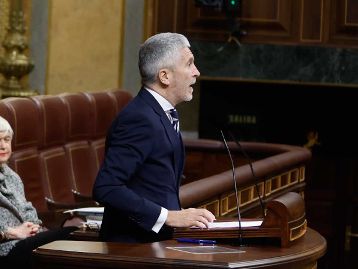 Fernando Grande Marlaska empata con Dolores Delgado como el ministro más reprobado en la democracia