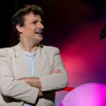 Cachitos recopila una década llena de fiesta: bakalao, eurodance y pachangueo non stop