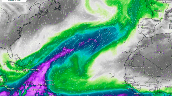 Un gran río atmosférico de humedad se topa con España y trae lluvias desde latitudes subtropicales Un gran río atmosférico de humedad se topa con España y trae lluvias desde latitudes subtropicales