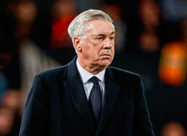 Ancelotti, indignado con lo vivido en Mestalla con el gol anulado y la tarjeta roja a Bellingham