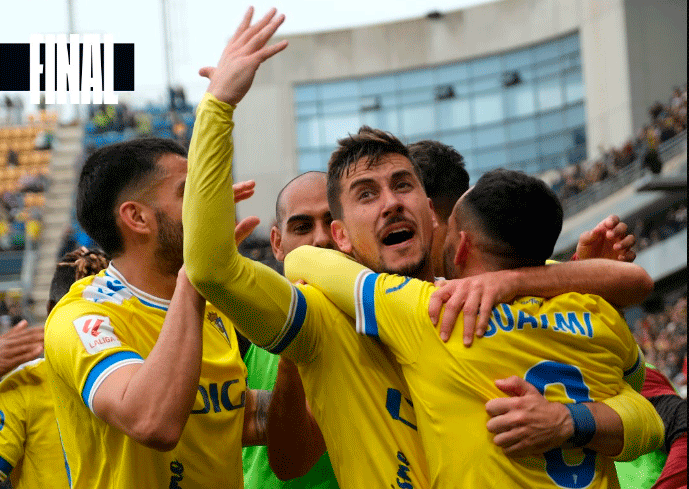 El doblete de Juanmi deja deprimido al Atlético de Madrid tras su visita a Cádiz El doblete de Juanmi deja deprimido al Atlético de Madrid tras su visita a Cádiz