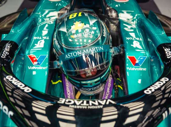 Verstappen, Leclerc, Checo Pérez y Alonso, primera batalla titánica en Arabia Saudí Verstappen, Leclerc, Checo Pérez y Alonso, primera batalla titánica en Arabia Saudí