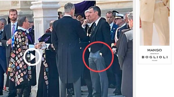 La falta de respeto de Sánchez ante los Reyes en los actos del Premio Cervantes La falta de respeto de Sánchez ante los Reyes en los actos del Premio Cervantes