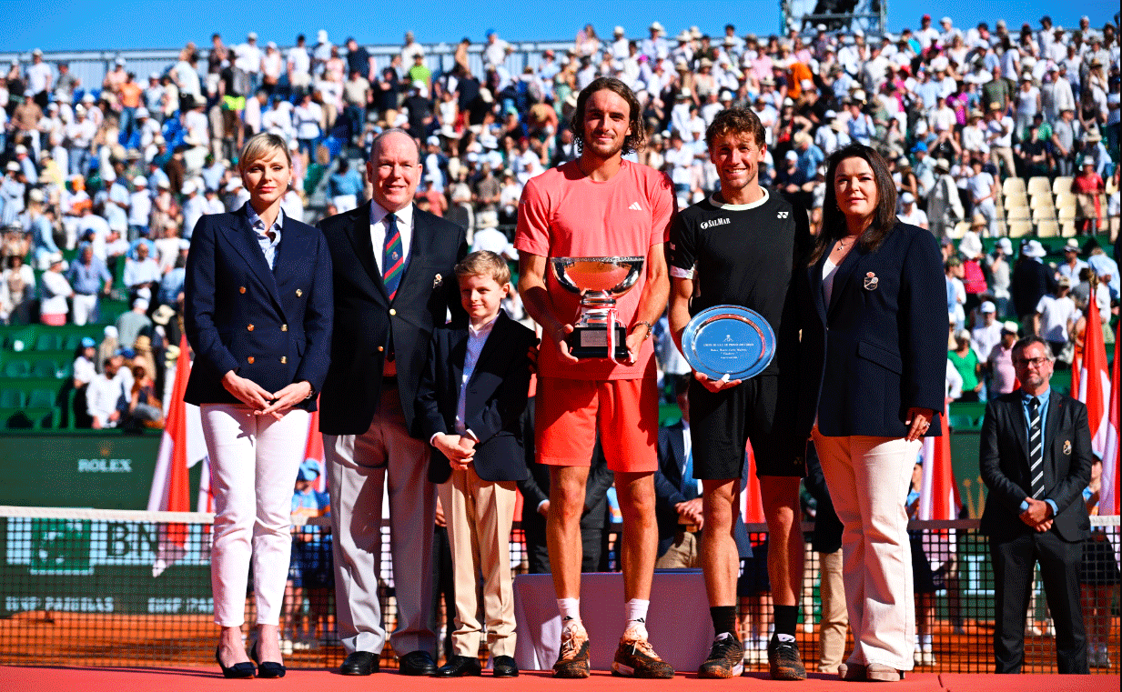 Tsitsipas fulmina a Ruud y se hace con su tercera corona en Montecarlo