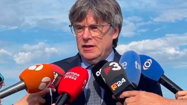 Junqueras emerge de la sombra y Puigdemont  prepara sus cartas para decidir el futuro de Sánchez