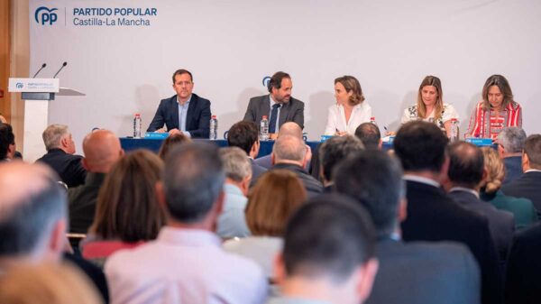¿Cómo nos vamos a creer que el Gobierno de Cataluña se decide en Cataluña cuando el de España se decidió en Suiza?