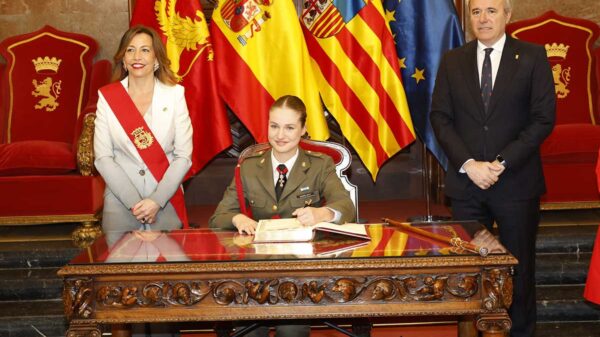 Agradecimiento y emoción de la Princesa Leonor al recibir las máximas distinciones de Aragón