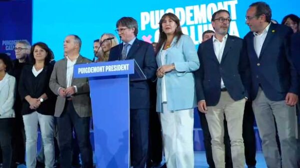 Puigdemont quiere gobernar tras perder y pone como ejemplo lo que hizo Sánchez con Feijóo