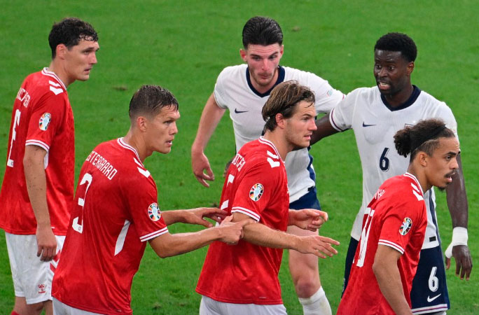 Inglaterra decepciona en su empate con una Dinamarca con más ganas