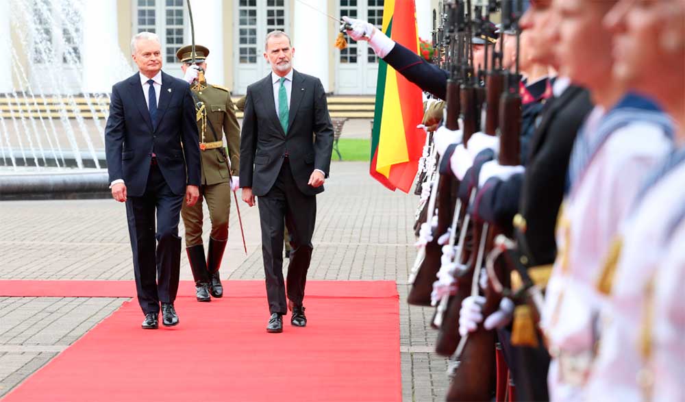 El momento Pearl Harbor y el puerto de Kaliningrado, el  portaaviones de Putin
