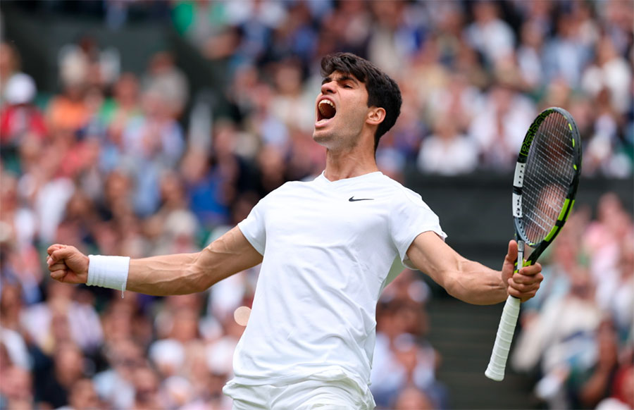 Un Carlos Alcaraz brillante se clasifica para su segunda final consecutiva en Wimbledon