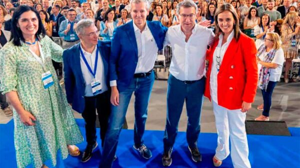 Feijóo llama a los decepcionados con Sánchez y a los que no entienden  la deriva de Abascal