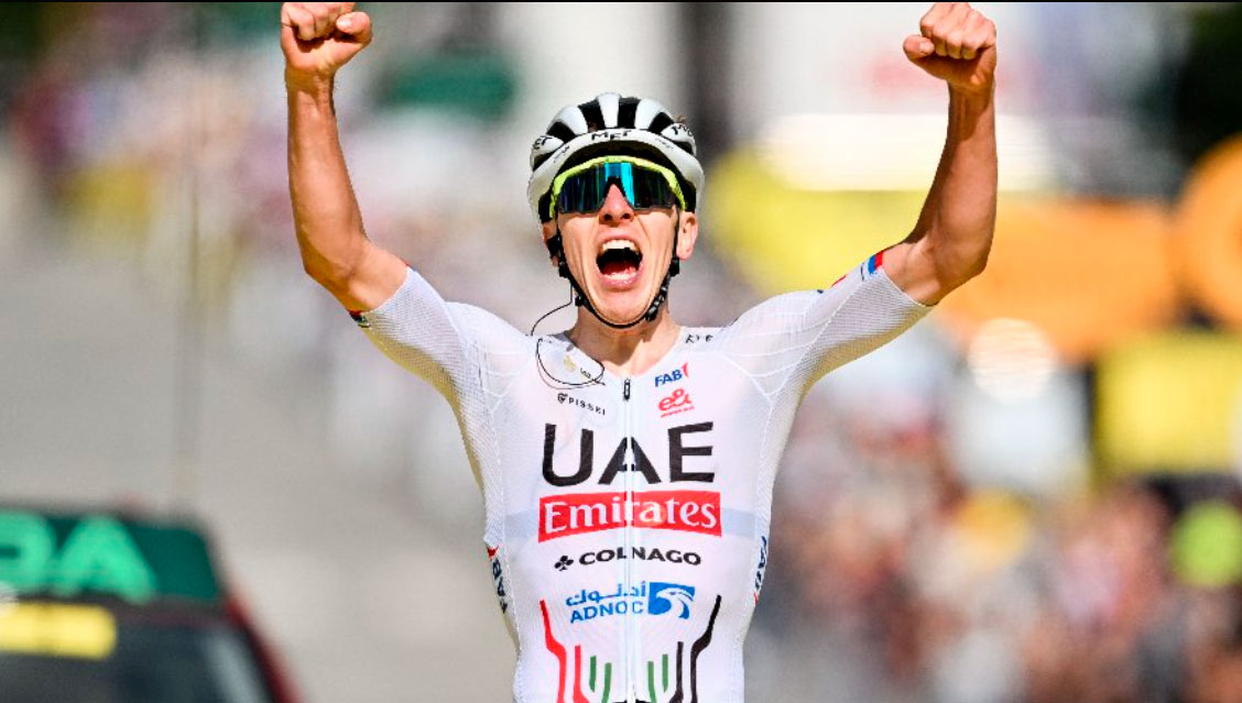 Pogacar gana una etapa durísima, y primer pulso con Vingegaard en el Tour Pogacar gana una etapa durísima, y primer pulso con Vingegaard en el Tour