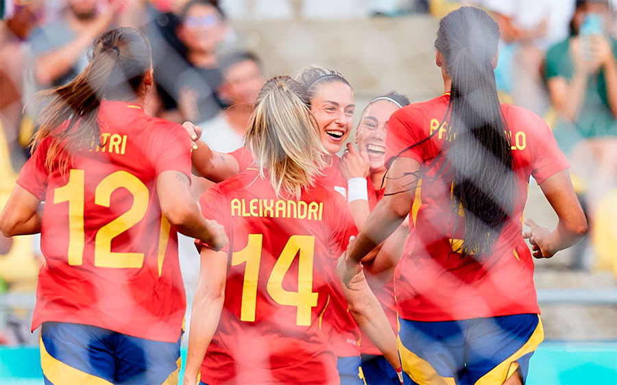 El fútbol femenino vive un día de locura con el Australia-Zambia, España-Nigeria, Brasil-Japón y Francia-Canadá El fútbol femenino vive un día de locura con el Australia-Zambia, España-Nigeria, Brasil-Japón y Francia-Canadá