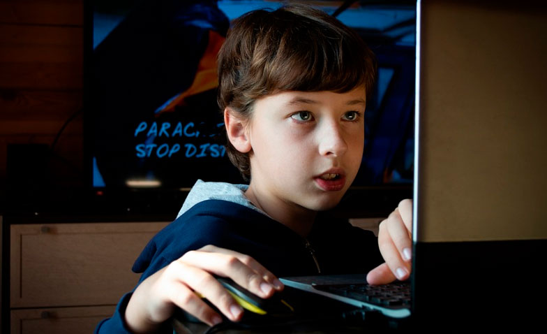 Aumento brutal del material de abuso sexual infantil autogenerado Aumento brutal del material de abuso sexual infantil autogenerado