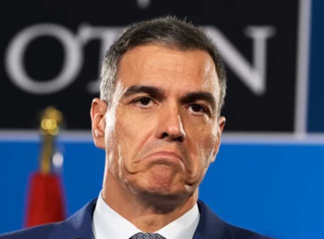 La citación del juez Peinado ha reventado la agenda y los planes de Pedro Sánchez