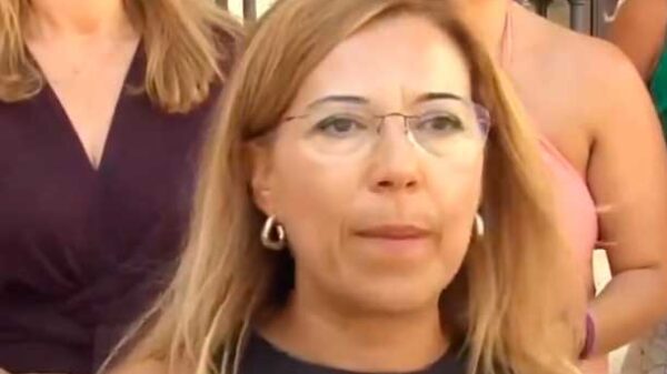 Ana Alós exigió a Sánchez que entre hamaca y mercadillo asuma su responsabilidad en la crisis migratoria