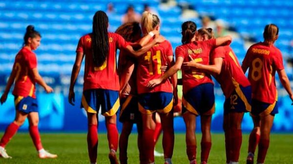 Alexia, Cata Coll, Mariona y Salma viven en París 2024 la cara más cruel del fútbol