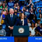 Kamala Harris y Tim Walz arrasan en Filadelfía como el ticket del Partido Demócrata