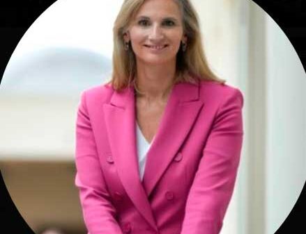 Paloma Martín acusa a Sánchez de no proteger a los ganaderos de los lobos y votar en contra de la Unión Europea Paloma Martín acusa a Sánchez de no proteger a los ganaderos de los lobos y votar en contra de la Unión Europea