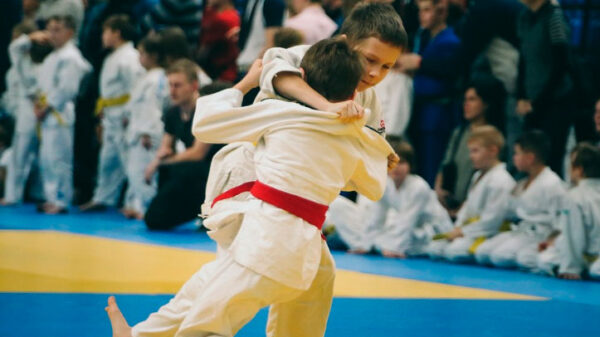 Día Mundial del Judo, Día del Cine de Animación, Julia Roberts, Bill Gates, Marta Etura y Eros Ramazotti