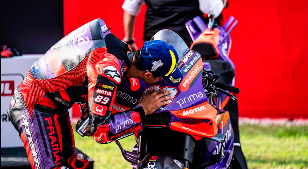 Bagnaia ganó delante de Marc Márquez pero Martinator fue tercero para cumplir su sueño Bagnaia ganó delante de Marc Márquez pero Martinator fue tercero para cumplir su sueño