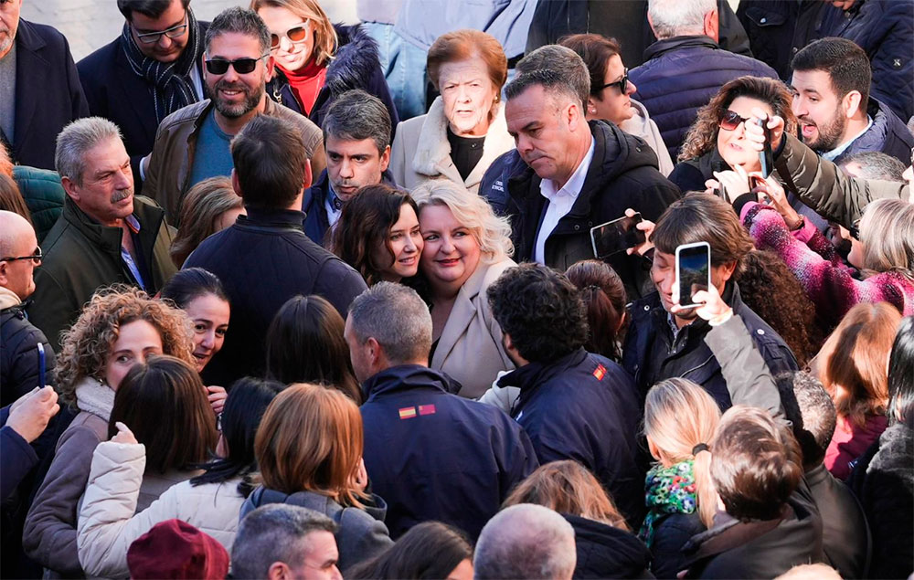Ayuso destaca el amor por España y la preocupación por su futuro en Caravaca de la Cruz Ayuso destaca el amor por España y la preocupación por su futuro en Caravaca de la Cruz