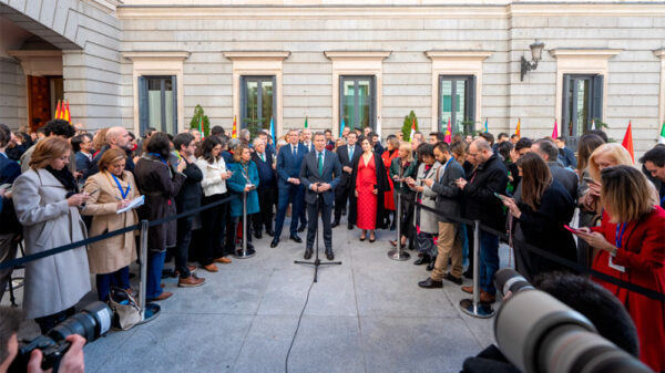 Presupuestos, Aldama y cerco judicial muestran la debilidad de Sánchez en los actos en el Congreso