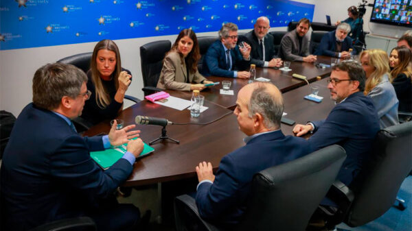 Puigdemont exige a Sánchez una cuestión de confianza y abre una crisis inesperada