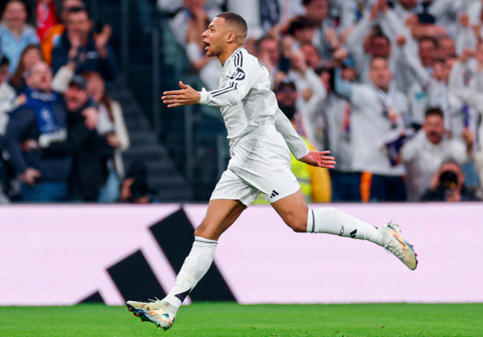 El Real Madrid con un Mbappé enchufado cierra su gran 2024 con goleada en la despedida de Jesús Navas