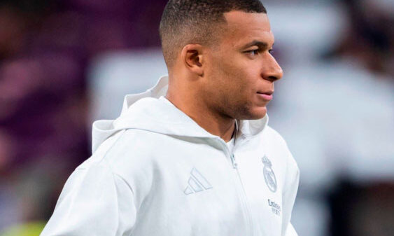 Florentino rechaza los rumores sobre Xabi Alonso y Santiago Solari y confía en Carlo Ancelotti