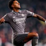 Valverde evitó con un bombazo la derrota del Real Madrid ante gran Rayo Vallecano