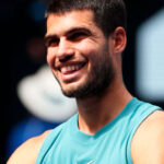 Carlos Alcaraz avanza para enfrentarse a Novak Djokovic en unos cuartos terroríficos Carlos Alcaraz avanza para enfrentarse a Novak Djokovic en unos cuartos terroríficos