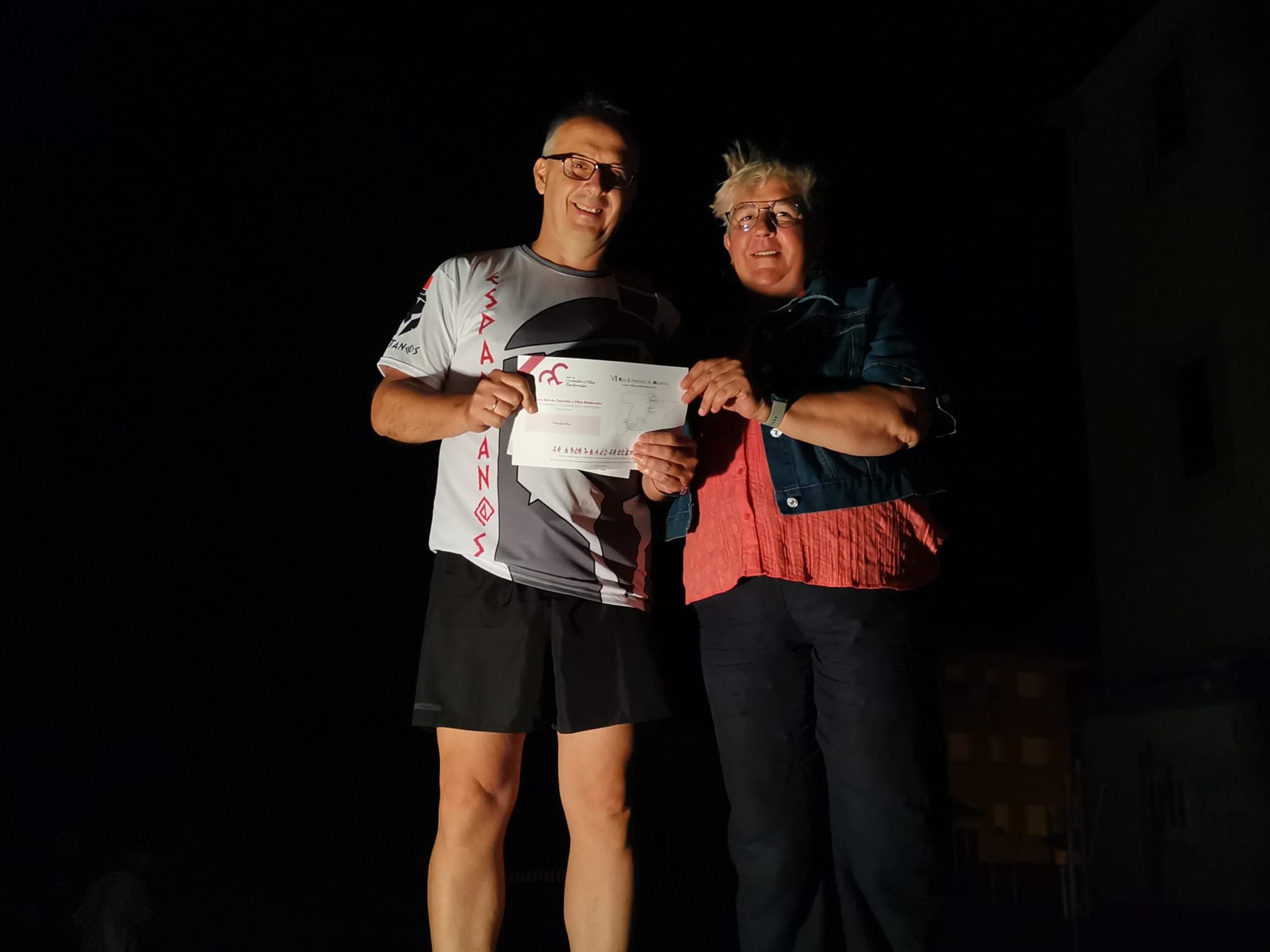 La Red Medieval terminó el año deportivamente mezclando un viaje histórico con las San Silvestres
