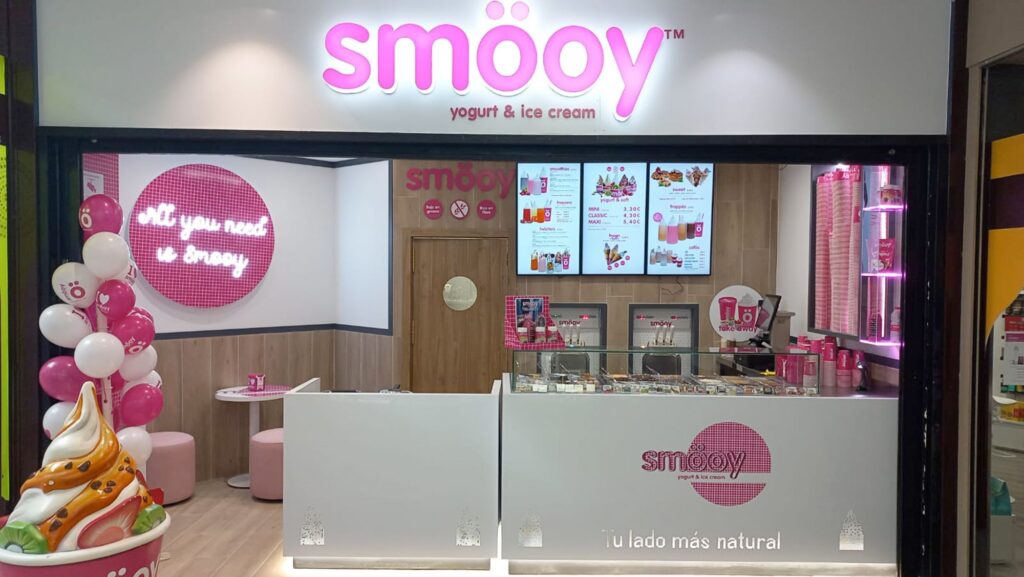 La yogurtería smöoy inicia 2025 con ambiciosos planes para atraer a nuevos inversores y expandirse a nuevos mercados