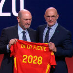 Luis de la Fuente guiará a la Selección hasta el Mundial de 2026 y la Eurocopa de 2028