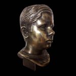 BustosPersonalizados presenta su oferta de esculturas personalizadas, placas en bronce y diseños en 3D