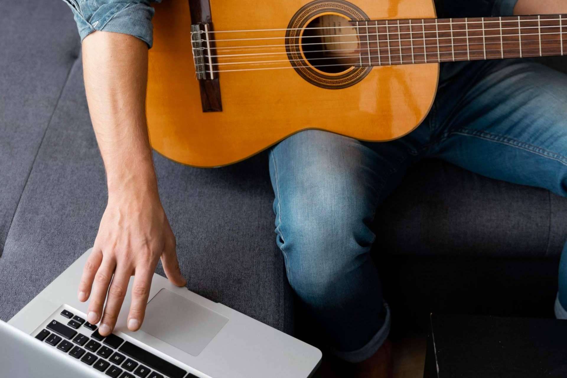 Flamencowa lleva la guitarra flamenca al móvil con lecciones accesibles para todos Flamencowa lleva la guitarra flamenca al móvil con lecciones accesibles para todos