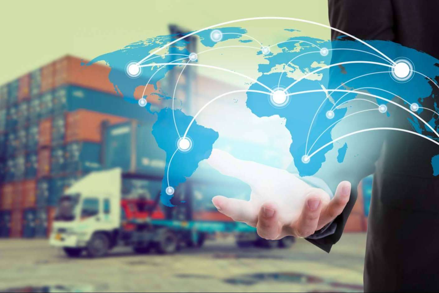 Optimización del Transporte; Expotransit Forwarding y su Enfoque en FCL/FCL y Productos Farmacéuticos