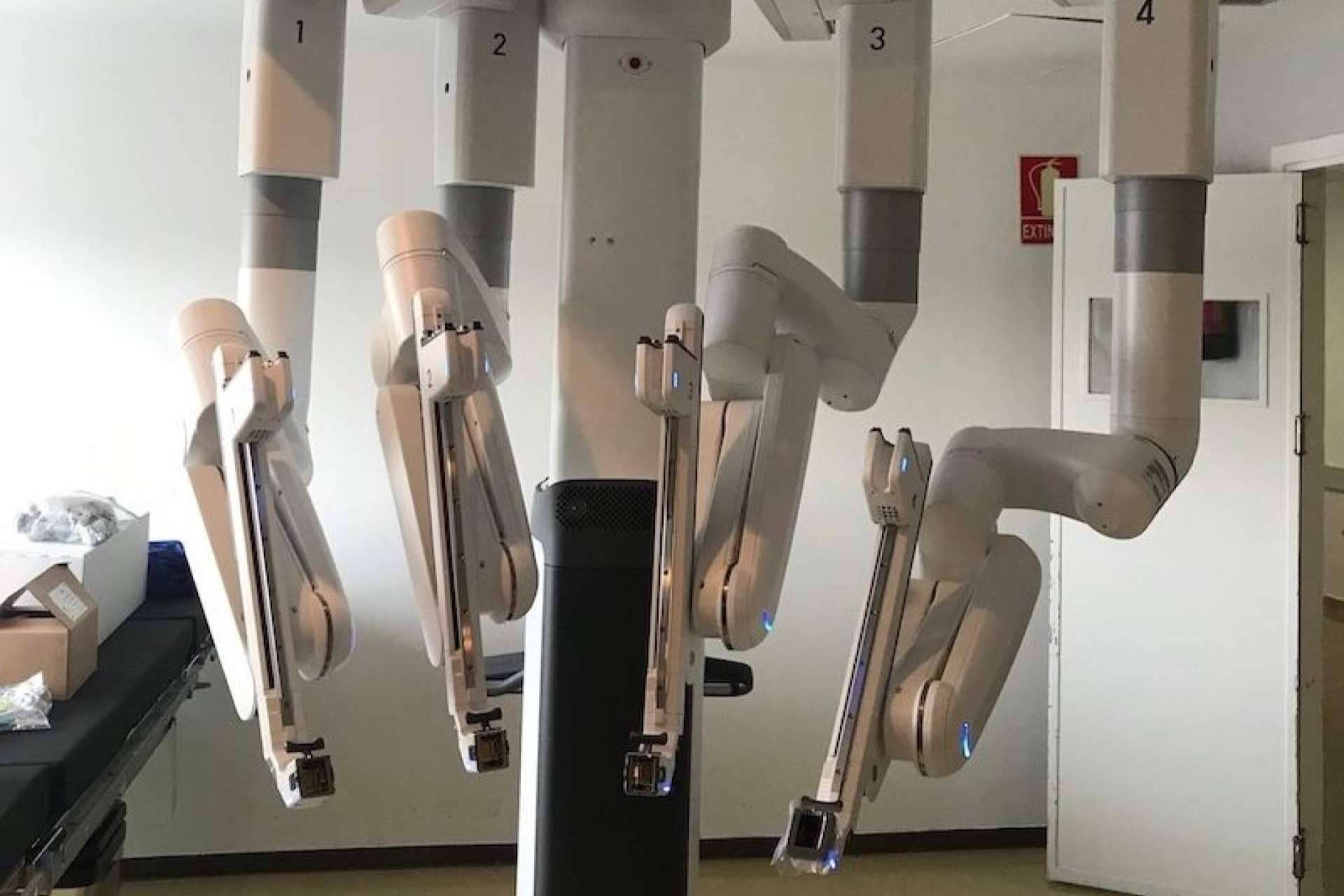 La cirugía robótica revoluciona el tratamiento de la hiperplasia benigna de próstata, por Dr. Pep Auguet La cirugía robótica revoluciona el tratamiento de la hiperplasia benigna de próstata, por Dr. Pep Auguet