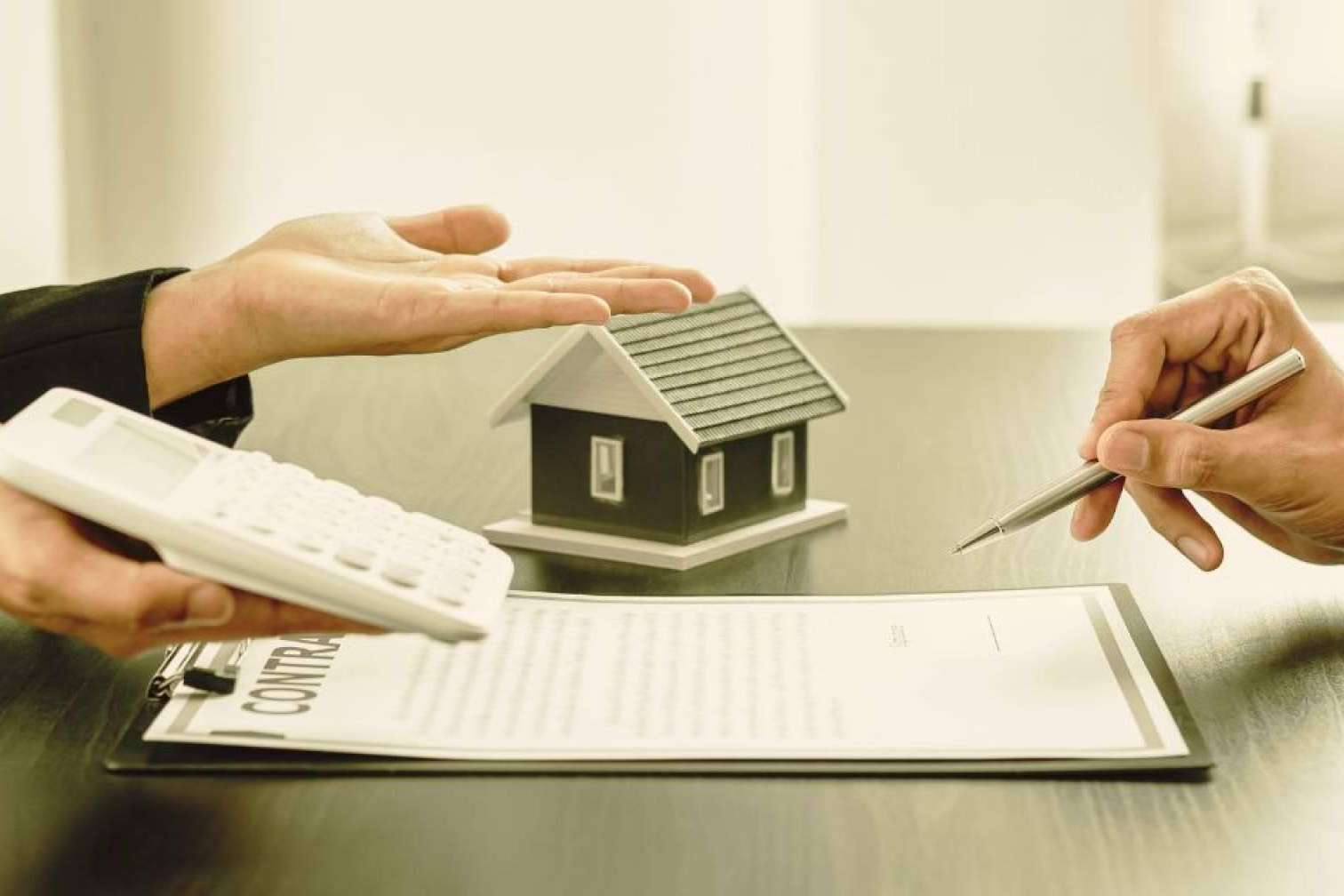 ‘¿Qué es el crowdfunding inmobiliario y cómo funciona?’