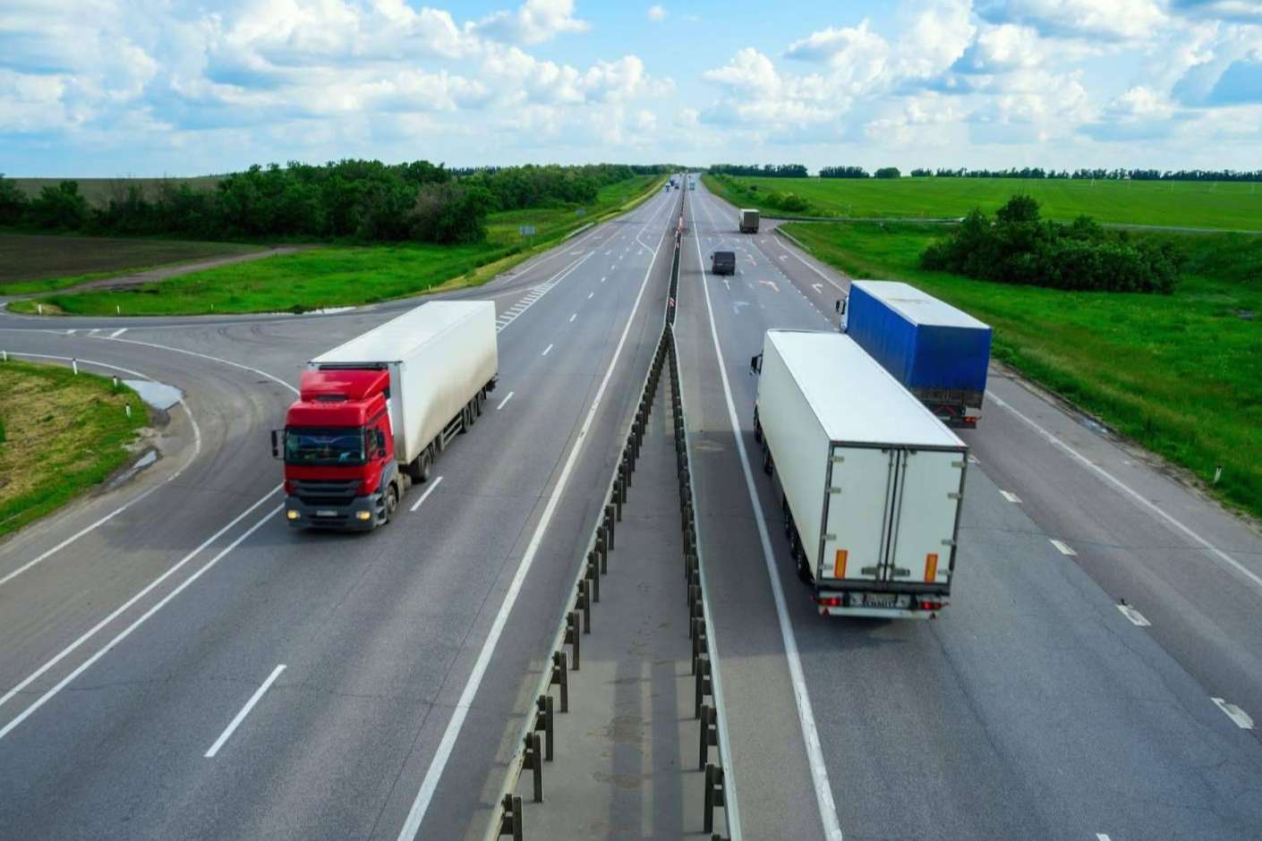 Autónomos ¡En Ruta! ofrece ofertas y demandas de empleo para transportistas autónomos y pymes Autónomos ¡En Ruta! ofrece ofertas y demandas de empleo para transportistas autónomos y pymes