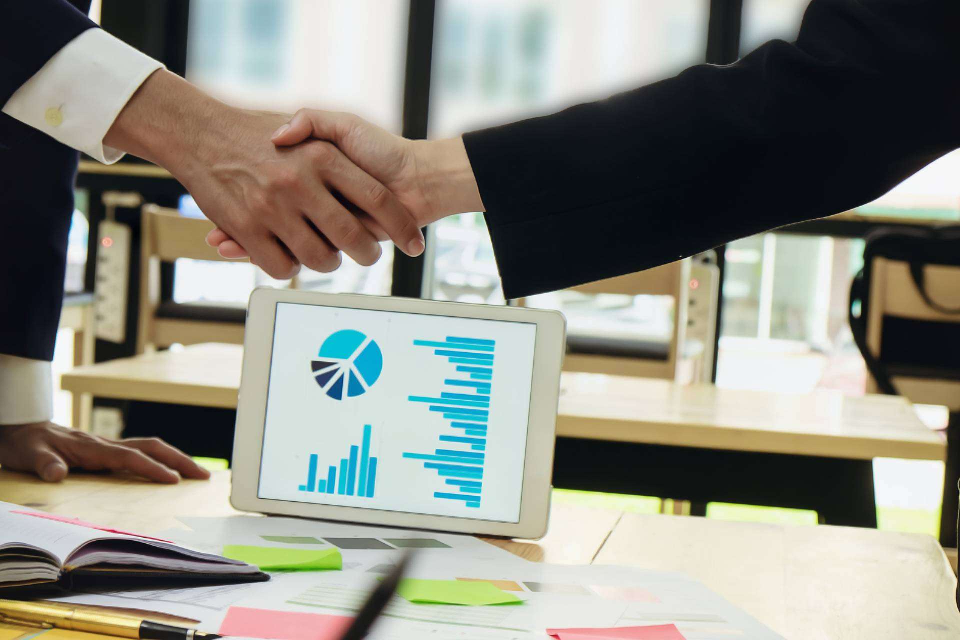 Consultoría energética, la clave para empresas e industrias más competitivas y sostenibles Consultoría energética, la clave para empresas e industrias más competitivas y sostenibles