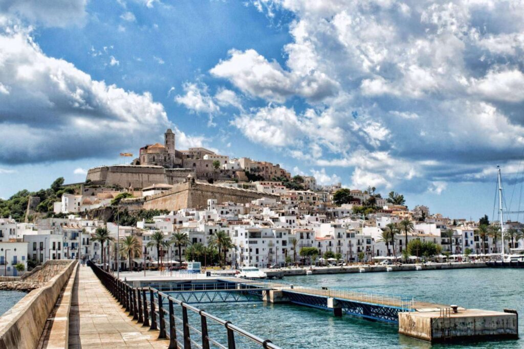 Autos Marí; Alquiler de vehículos con el sello de confianza en Ibiza