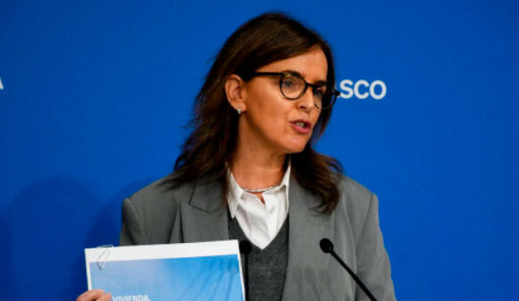 La política útil no es la de levantar muros sino la de construir viviendas