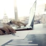 You are Capital impulsa las finanzas corporativas con un enfoque global y personalizado