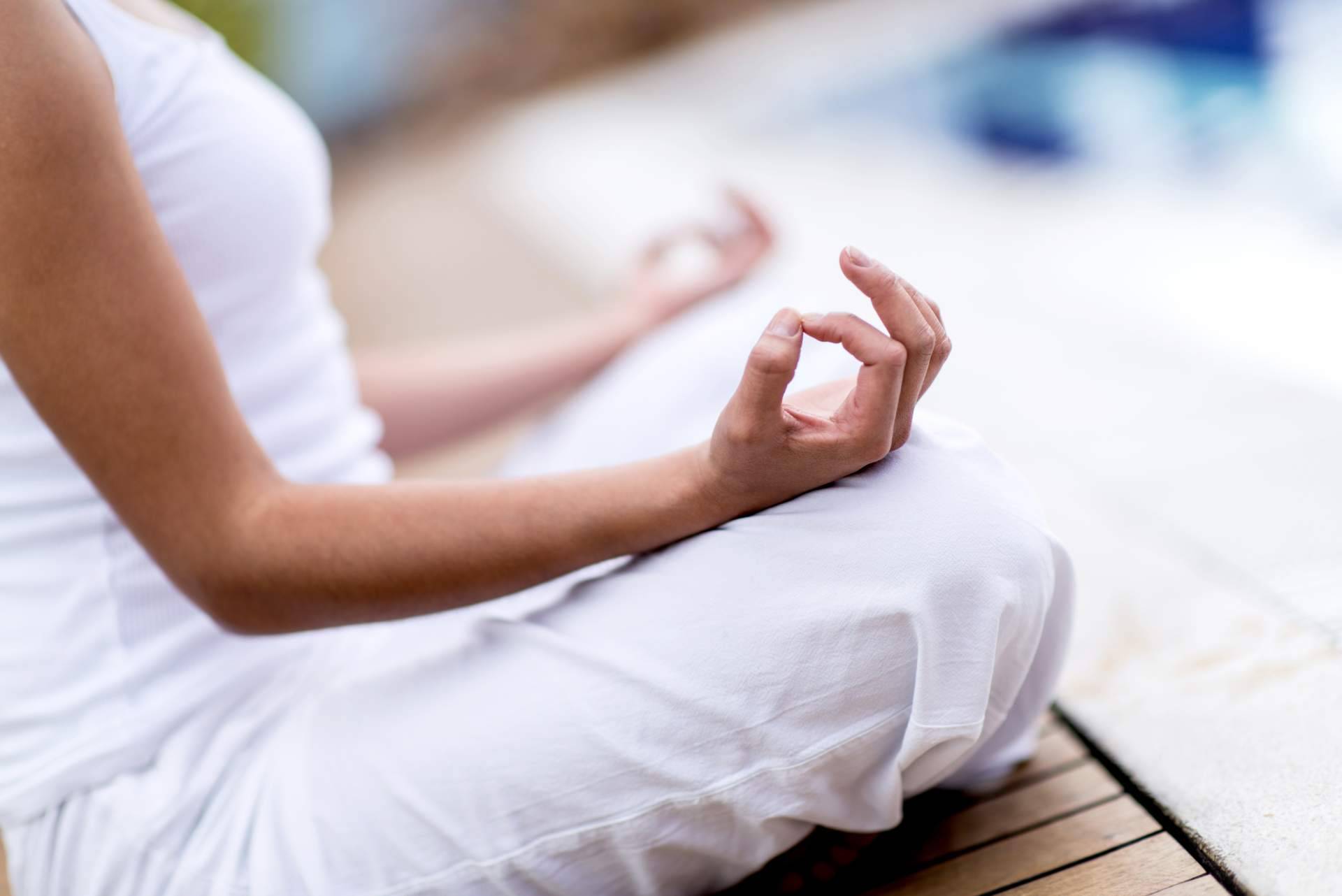 Kundalay; Un espacio para la transformación a través del Kundalini Yoga Kundalay; Un espacio para la transformación a través del Kundalini Yoga