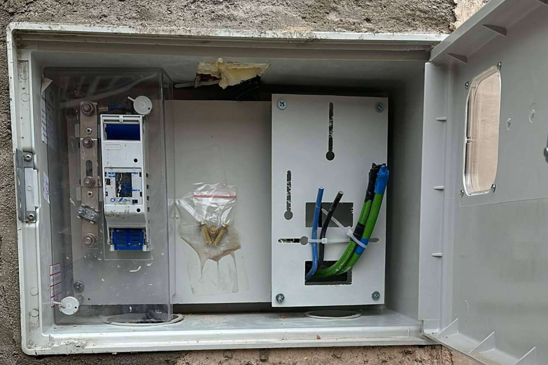 Antenistas Valencia optimiza la instalación de antenas con soluciones rápidas y efectivas Antenistas Valencia optimiza la instalación de antenas con soluciones rápidas y efectivas