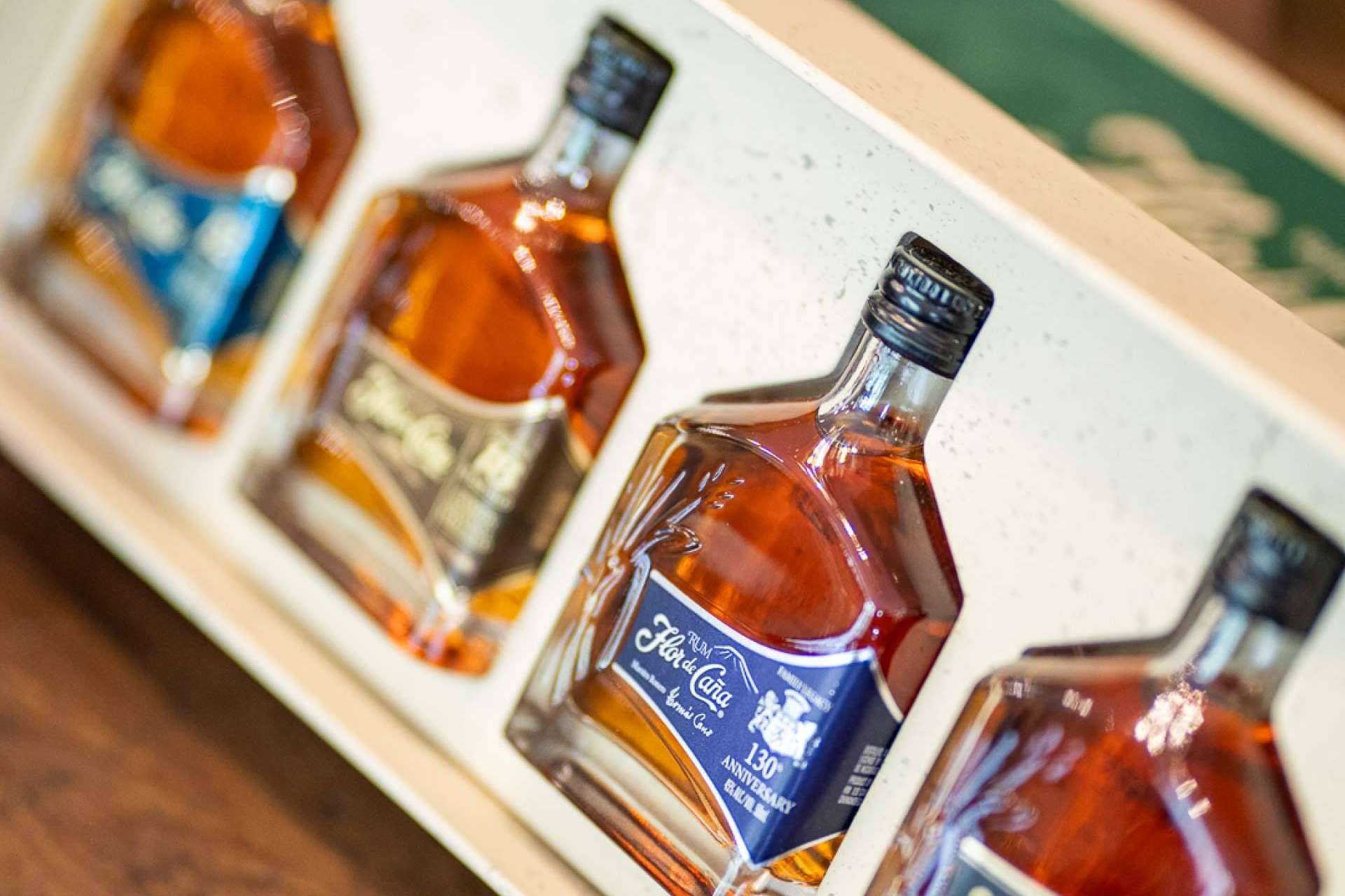 Flor de Caña; experiencia ya disponible en shopify y uber eats Flor de Caña; experiencia ya disponible en shopify y uber eats