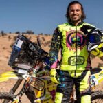 ADHESIVOSEMBARRADOS lanza pegatinas para moto de alta resistencia con diseños personalizables